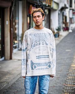 TALKING ABOUT THE ABSTRACTION ART REPLICA MOCK NECK スタイル