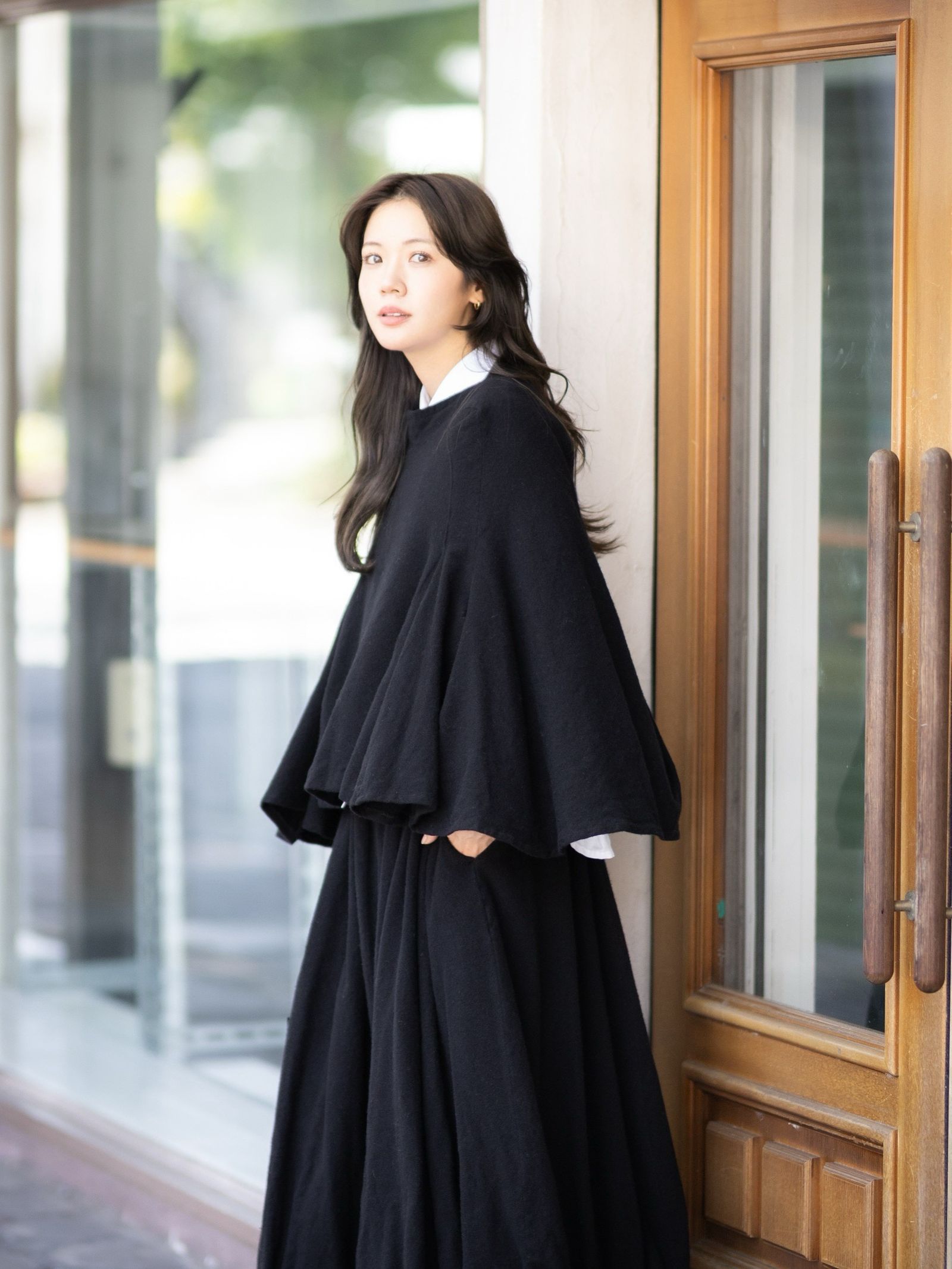 tao 26FW ウールツイル先染 製品縮絨ケープ style.2026.10.3