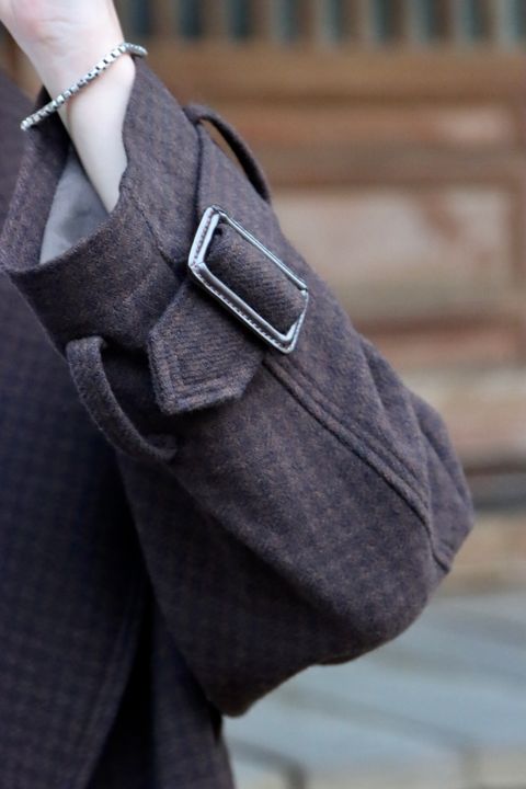 YOKE DOUBLE BREAST OVERCOAT"BROWN style"