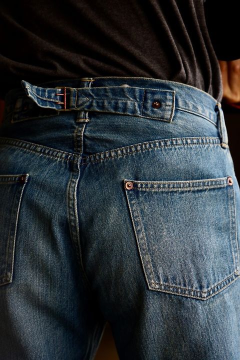 A.PRESSE No.2 Washed Denim Pantsスタイル