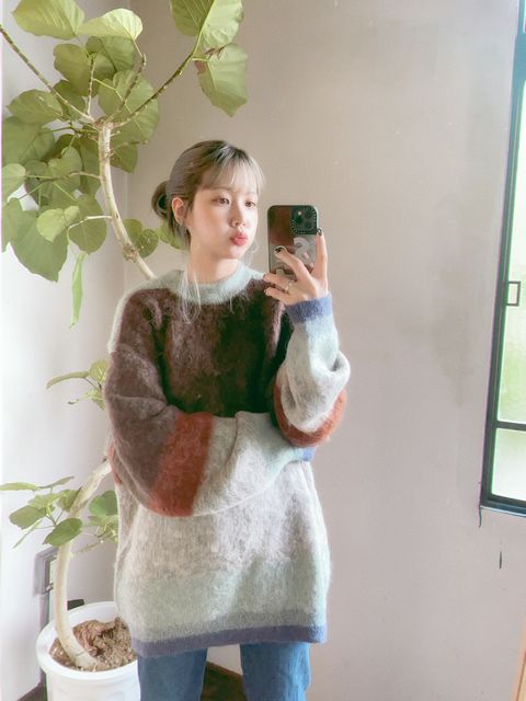 YOKE 新作MOHAIR BORDER CREWNECK SWEATER style.2023.8.27
