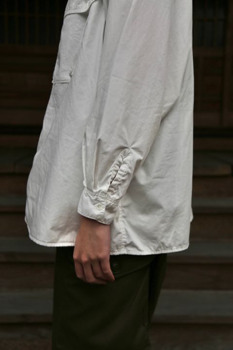Graphpaper Garment Dyed Poplin Umbrella Yoke Shirt(GM211-50032) style.2021.1.24.