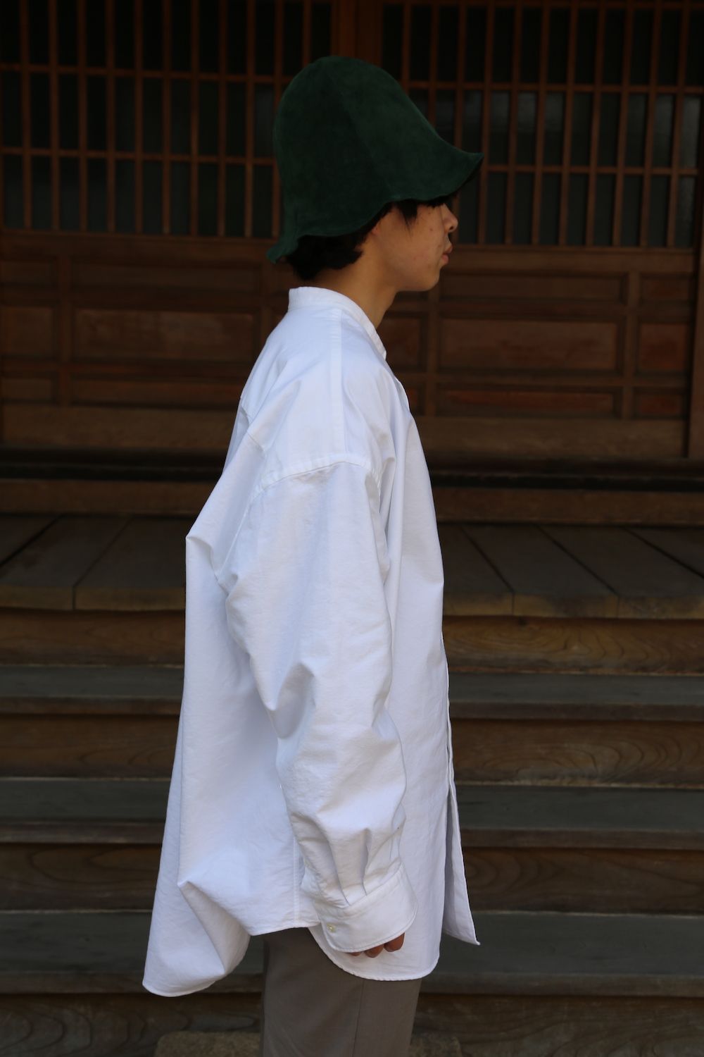 Graphpaper Oxford Oversized Band Collar Shirt(GM211-50137B) style. 2021.04.18.