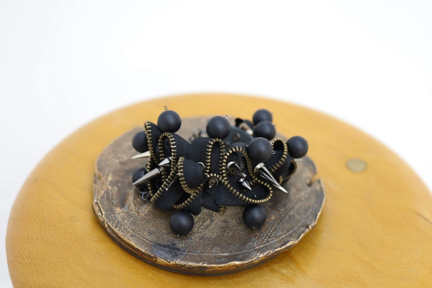 Yohji Yamamoto SPIKE BRACELET (HK-A49-940)BLACK☆3月18日発売！