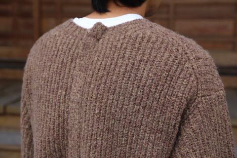 YOKE 3G BACK ZIP RIB CREW NECK"BEIGE"Style.2020.9.19.