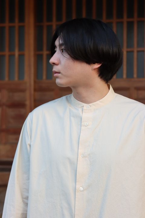 Ets.MATERIAUX  Band collar shirt(OFF WHITE)style.