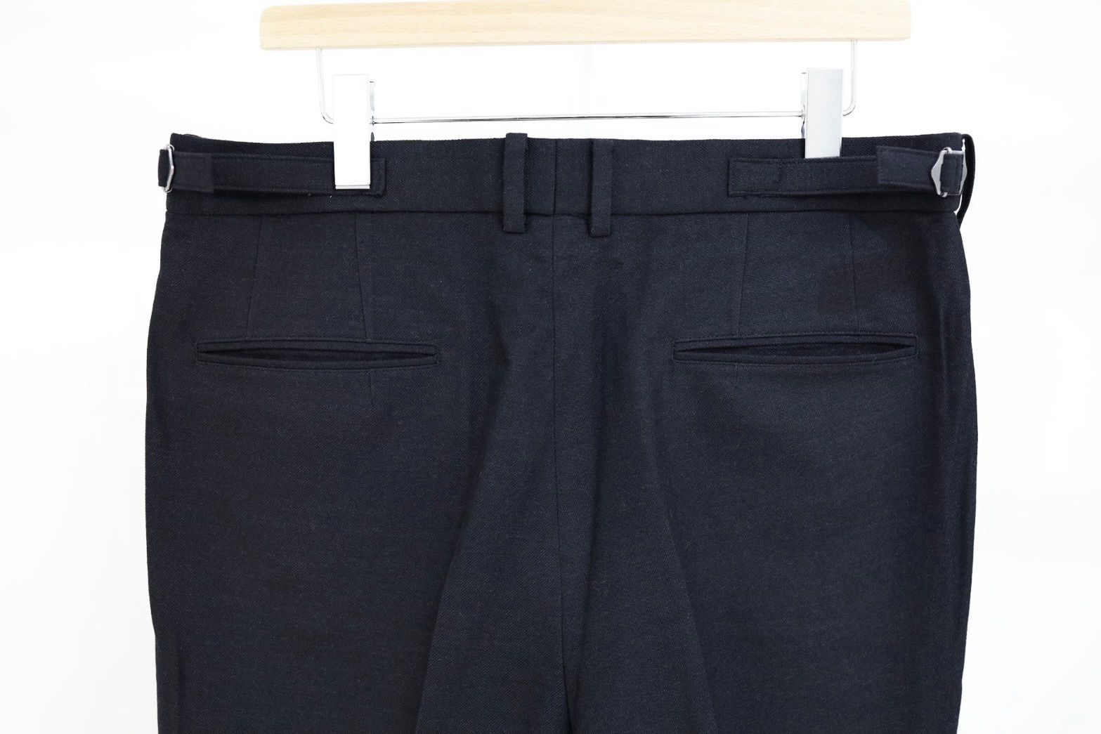 マーカ 26AW SINGLE PLEAT WIDE TROUSERS(M26C10PT02C) CHAMBRAY BLACK☆新作発売！
