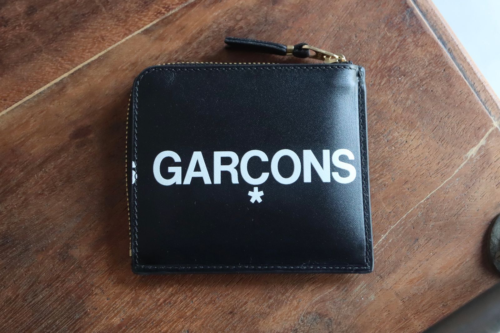 コムデギャルソン 財布 Wallet Huge Logo (SA3100HL)BLACK☆7月10日発売！