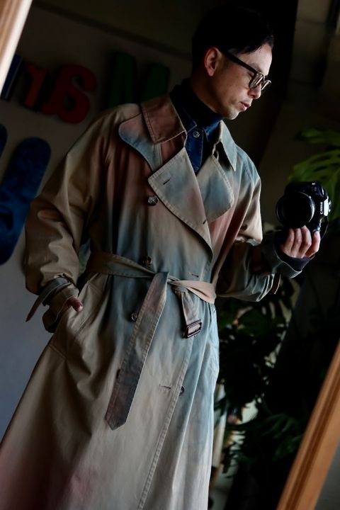 YOKE 23SS SPRAY PRINTED TRENCH COATスタイル