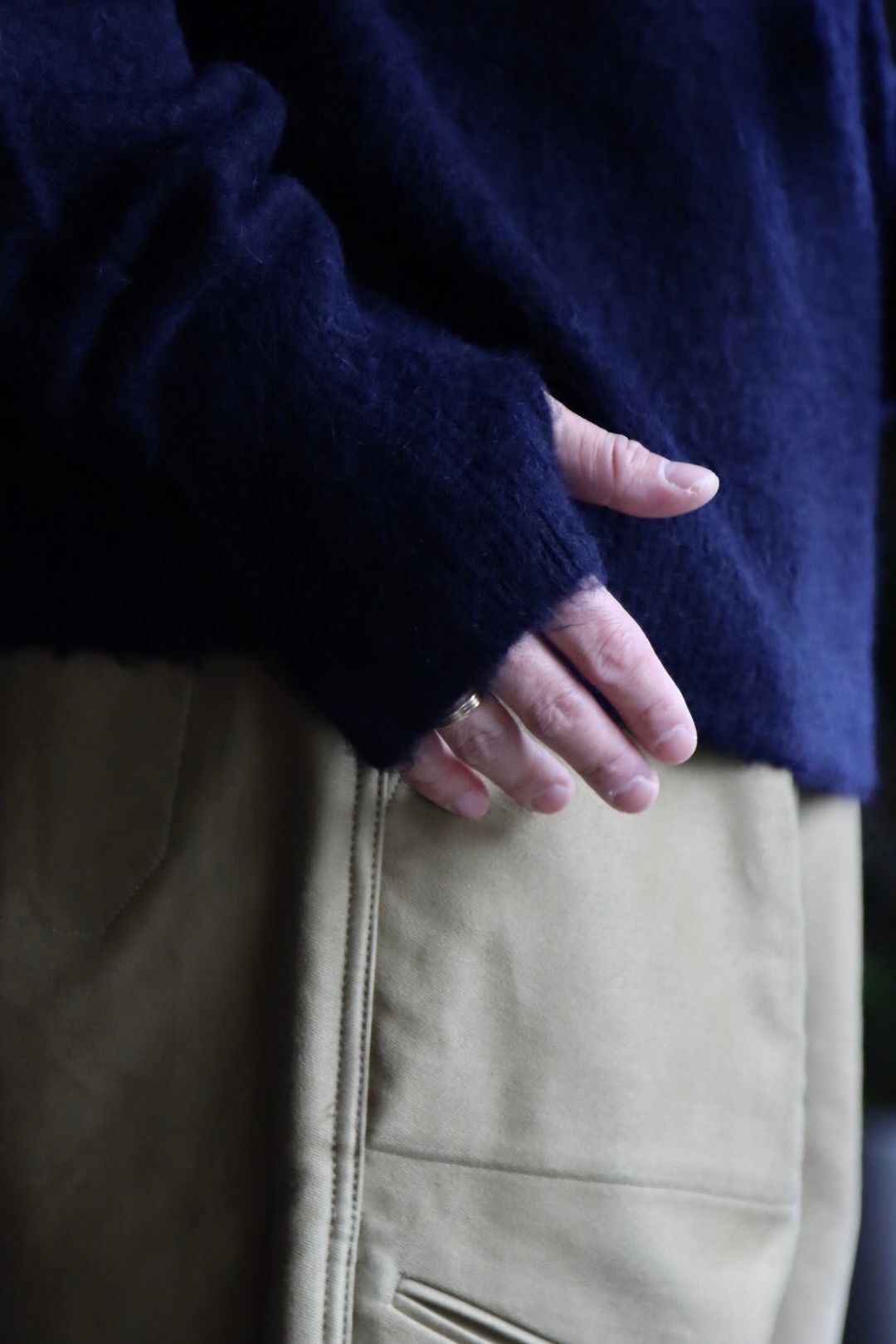 blurhms 22FW Wool Alpaka Napping Knitスタイル.2022.9.25.