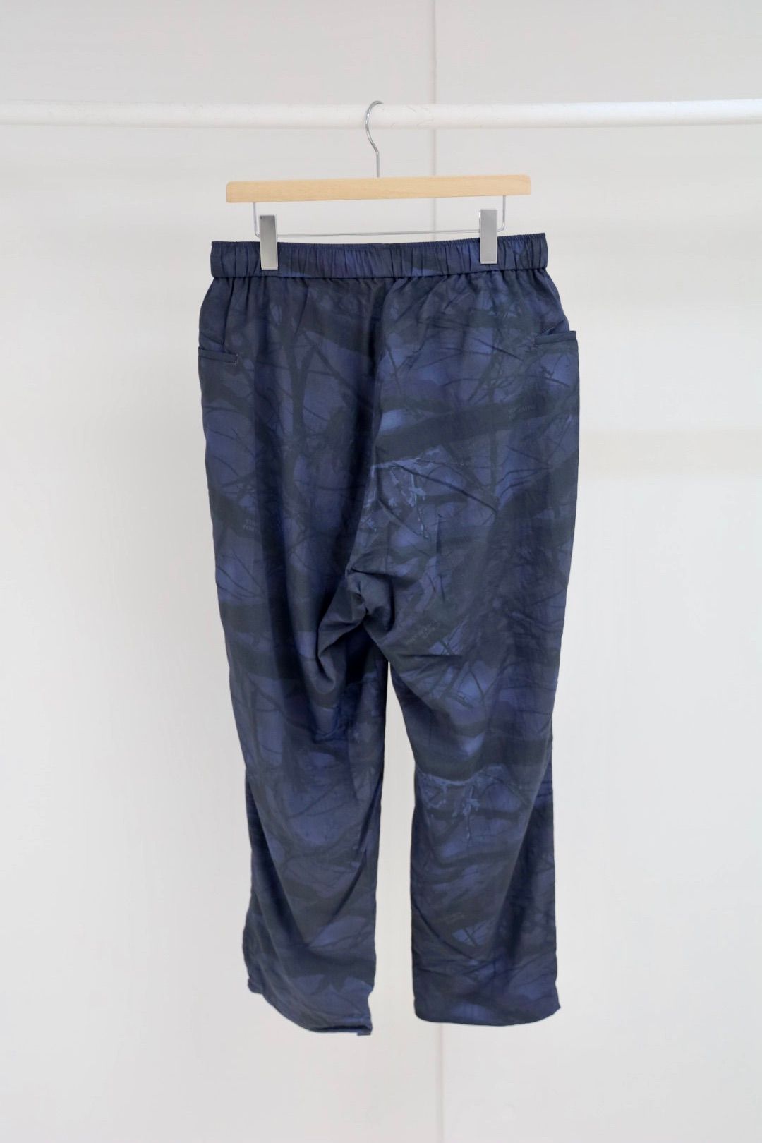 S.F.C 25FW エスエフシー WIDE TAPERED EASY PANTS (REAL TREE CAMO)  (SFCFW25P03)Navy Tree Camo