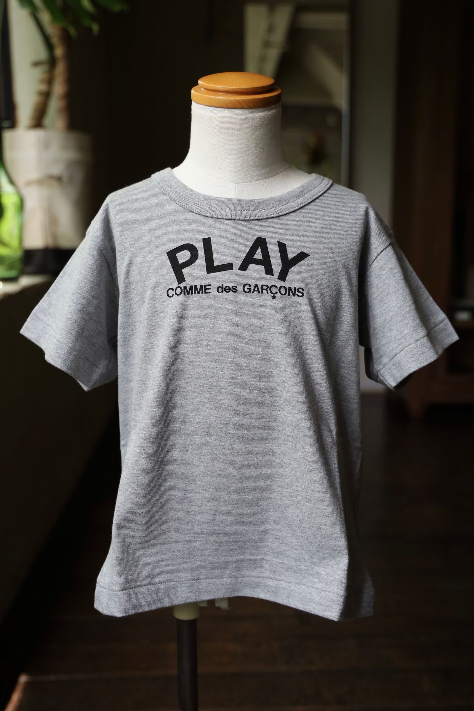 PLAY COMME des GARCONS - ロゴ＆ハートTシャツ(AX-T571-100)GRAY*KIDSサイズ | mark