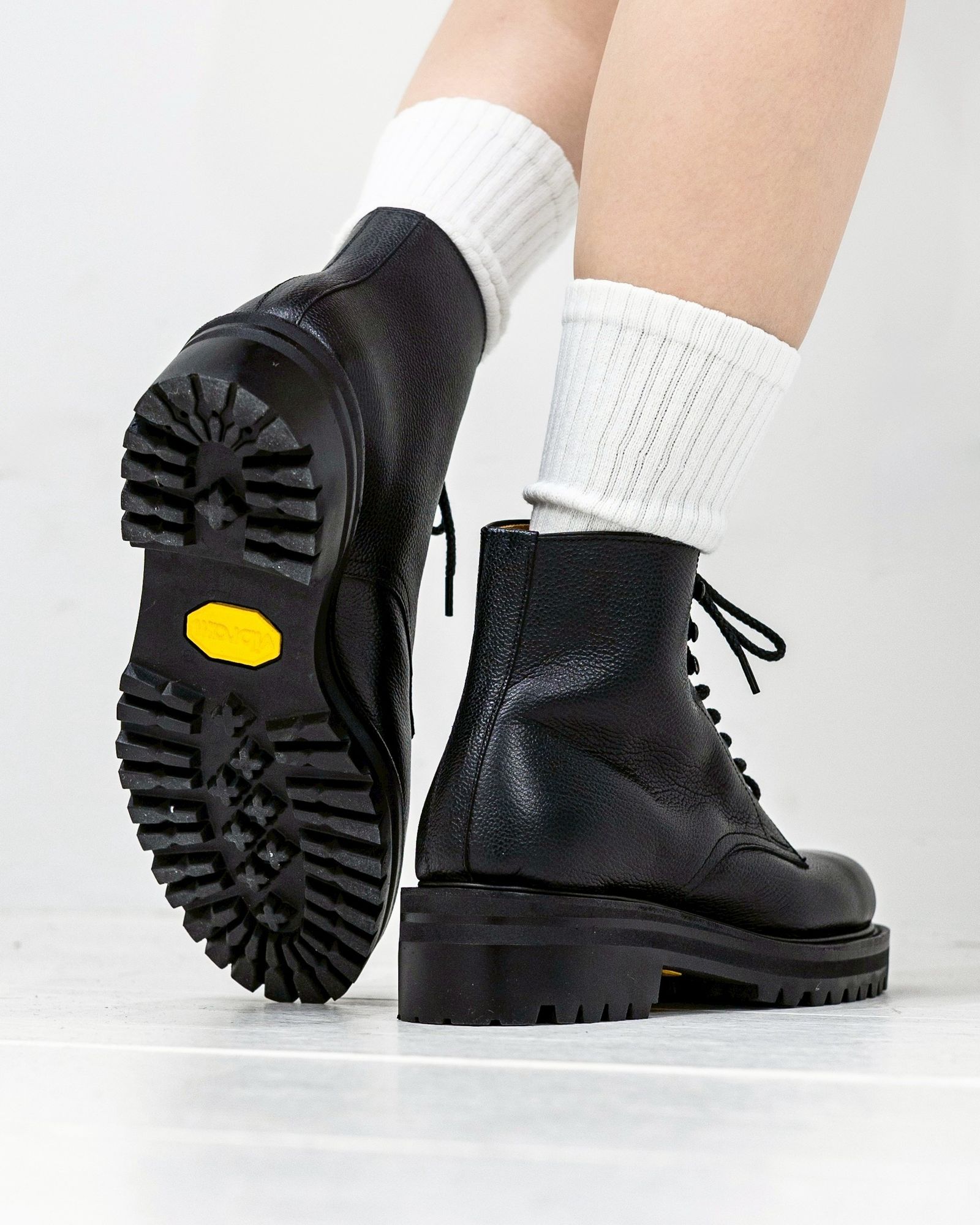 FOOTWORKSフットワークス レースアップブーツ WOMENS Lace-up shoes in grain leather(F03-0002_W)BLACK☆新作発売！
