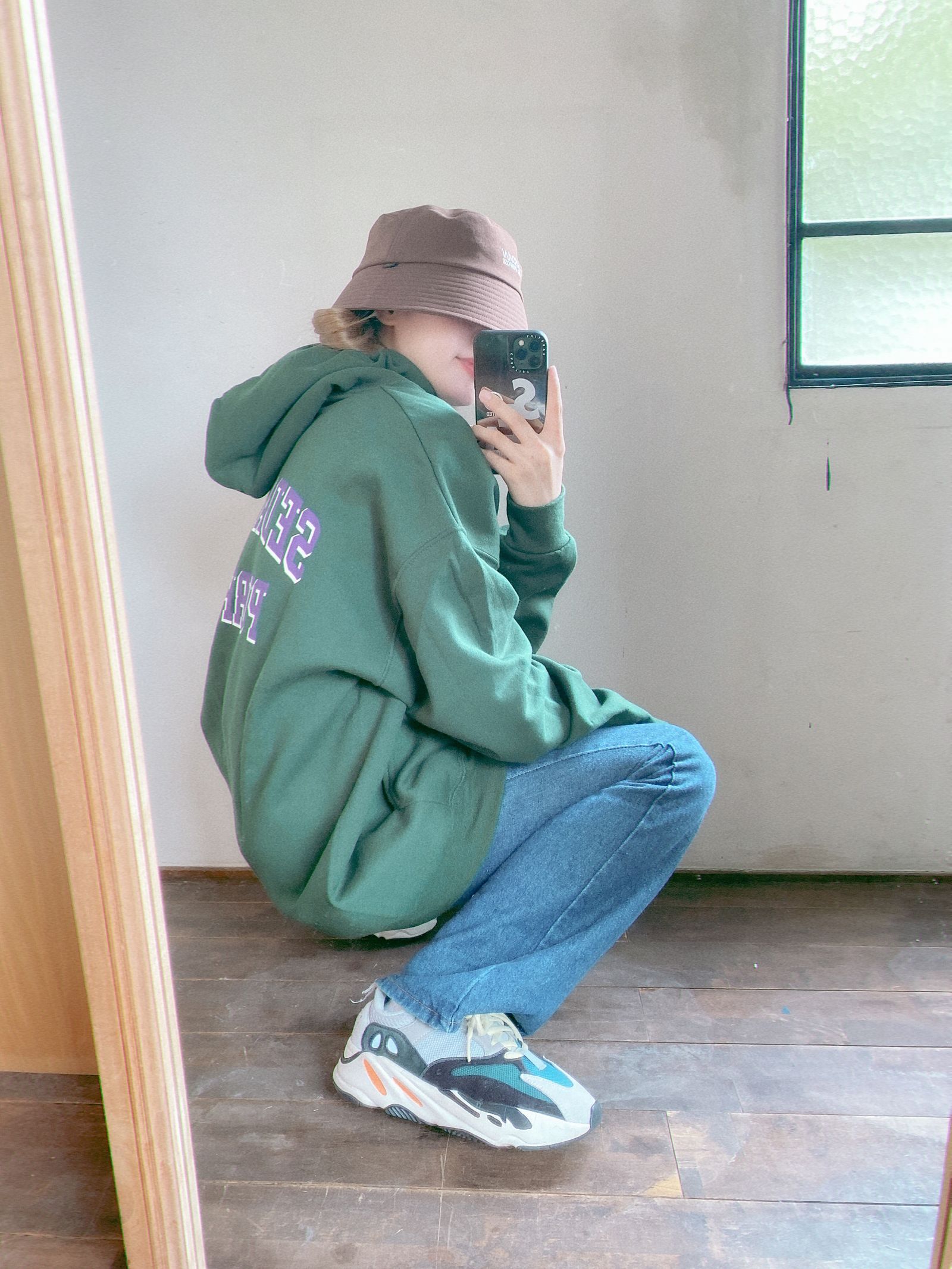 セダンオールパーパスFW23 COLLEGE LOGO HOODIE(SD23F-CT04)FOREST