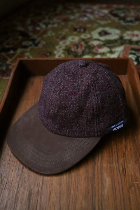 コムデギャルソンオム ウールヘリンボーンキャップ(HR-K601-051-2)BURGUNDY×BROWN☆10月2日(金)発売！