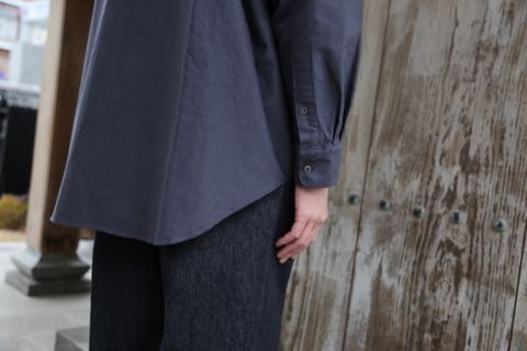 Graphpaper Oxford Oversized Band Collar Shirt(GM211-50137B) style.2021.3.13.