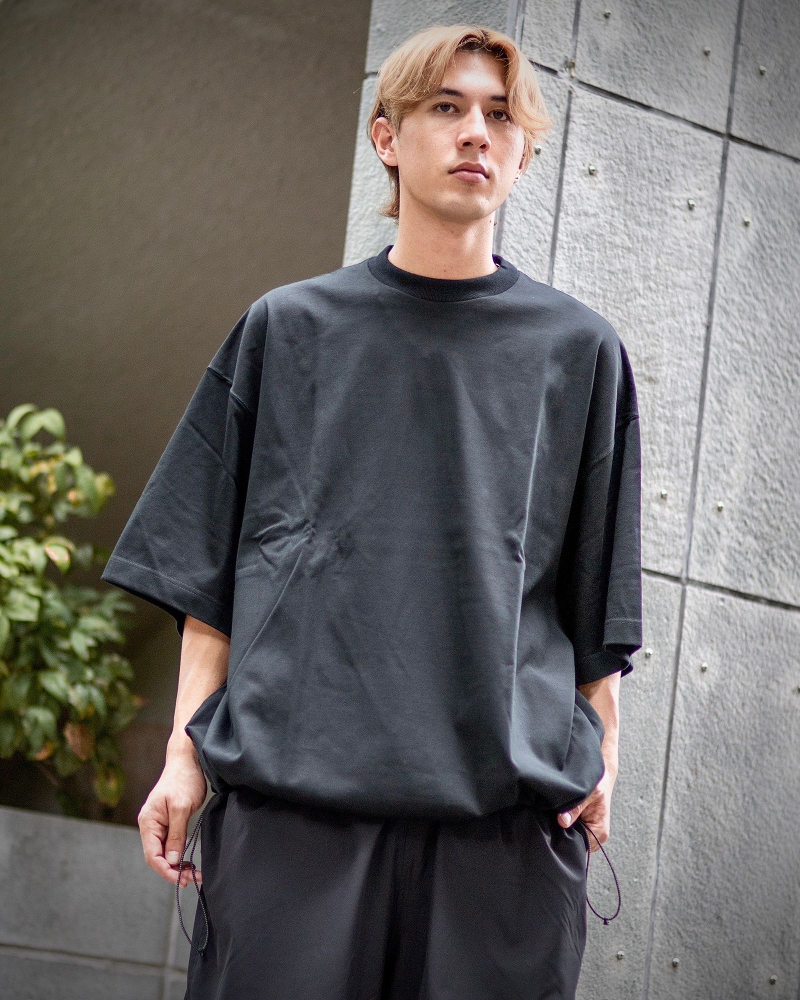 イズネス BALLOON T SHIRT style