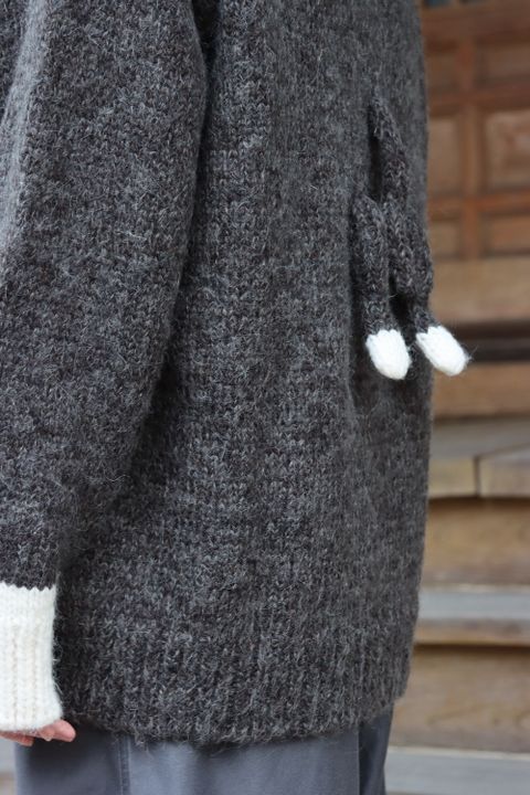 doublet STUFFED CAT HAND-KNITTING PULLOVER(21AW30KN50) style.2021.9.13.
