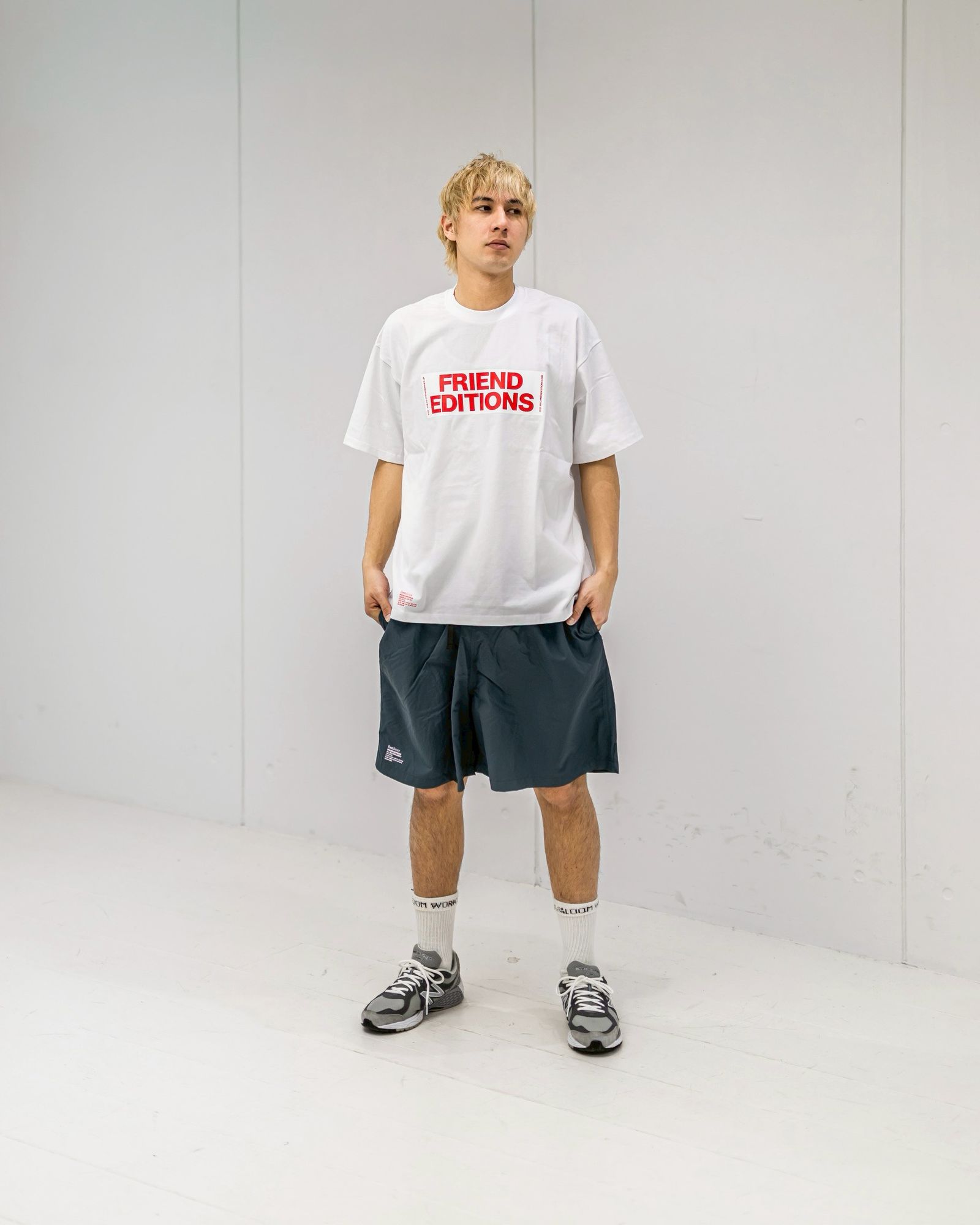 FreshService  FRIEND EDITIONS CORPORATE TEE "STICKER"(WHITE)新作発売！