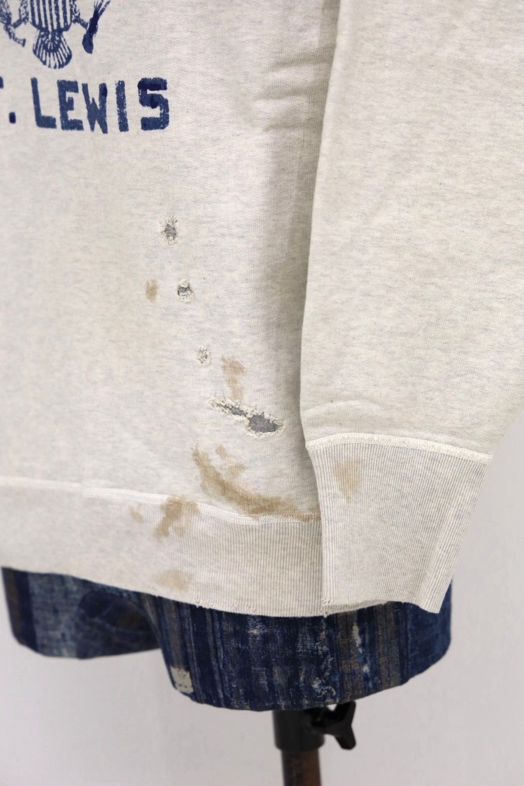 BOW WOW 26FW REPAIRED DOUBLE V SWEATSHIRT - U.S.ARMY(BWU-RDVSA)OATMEAL☆9月5日(土)11:00発売！