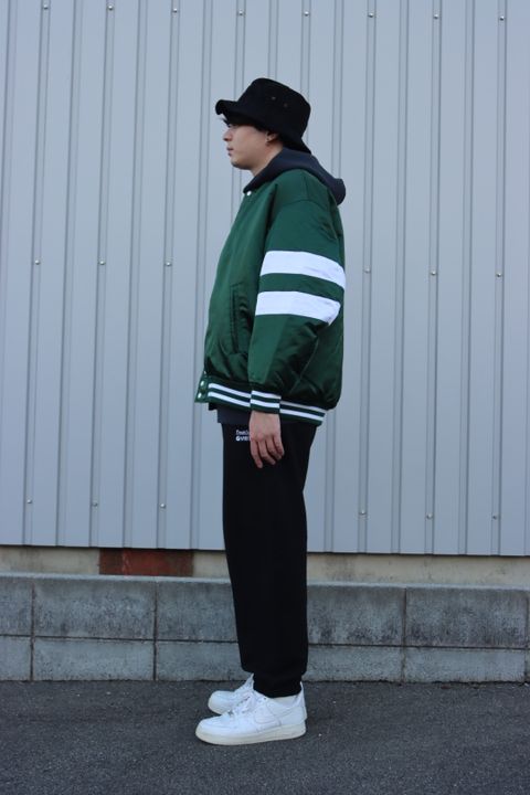FreshService SATIN STADIUM JUMPER style.2022.10.21