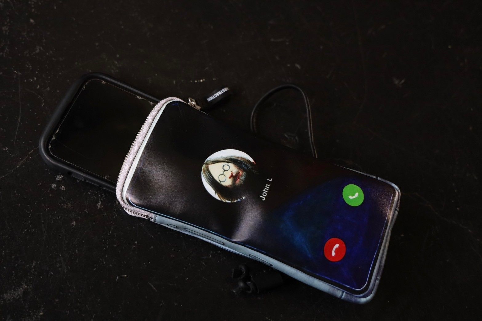 TALKING ABOUT THE ABSTRACTION - トーキングアバウト ジアブストラクション NECK MOBILE CASE TALKING ABOUT THE ABSTRACTION - トーキングアバウト ジ