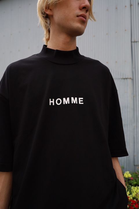 COMME des GARCONS HOMME 24SS ロゴプリントモックネックTシャツ(BLACK) Style 2024.4.30