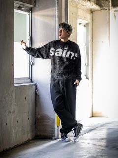 SAINT Mxxxxxx SAINT MOHAIR CREW KNIT MARKスタイル
