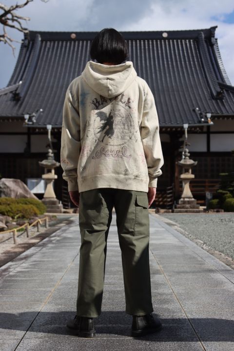 Saint Mxxxxxx × Dr.Wooコラボフーディーstyle.