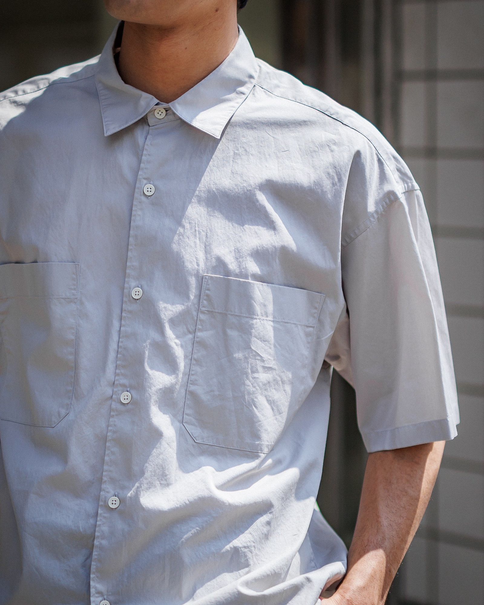 ANOTHER OFFICE WRITER SHIRT スタイル