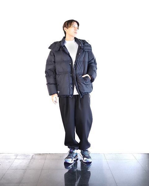 FreshService フレッシュサービス DOWN FABRIC TWO TUCK TRACK PANTSスタイル