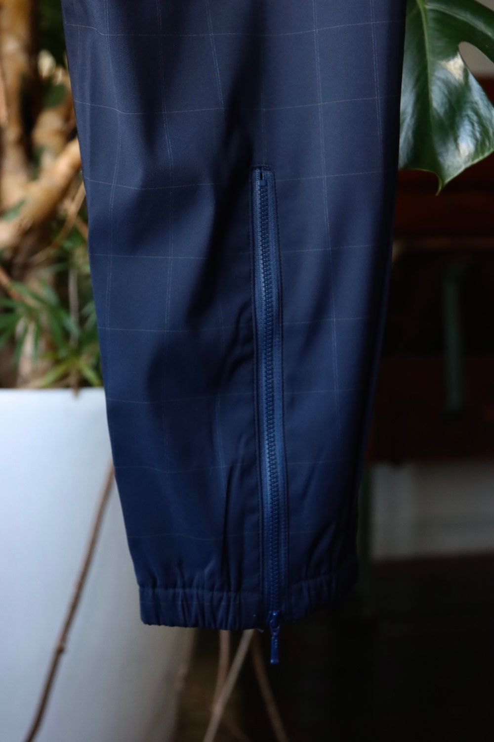 is-ness×NEAT LORO PIANA SPORT FABRICS PANTS"NAVY"イズネス22SS