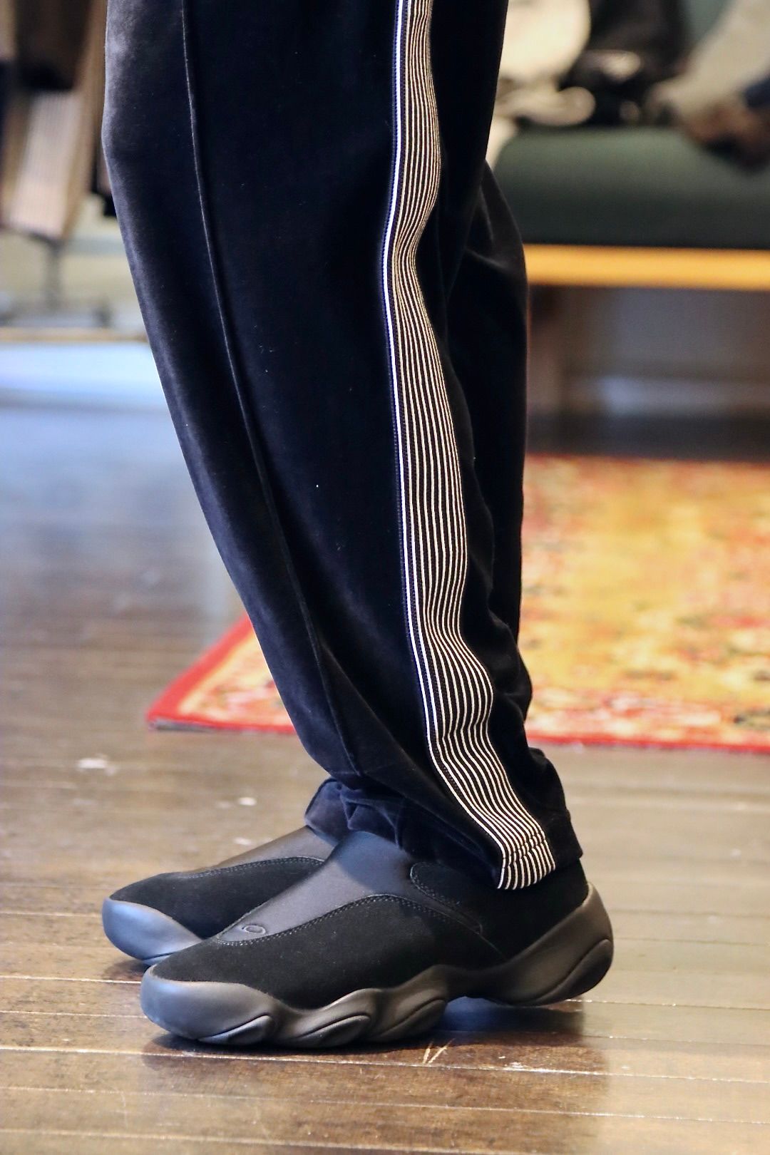 S.F.C 23FW VELOUR TRACK PANTS(SFCFW23CS07)Black