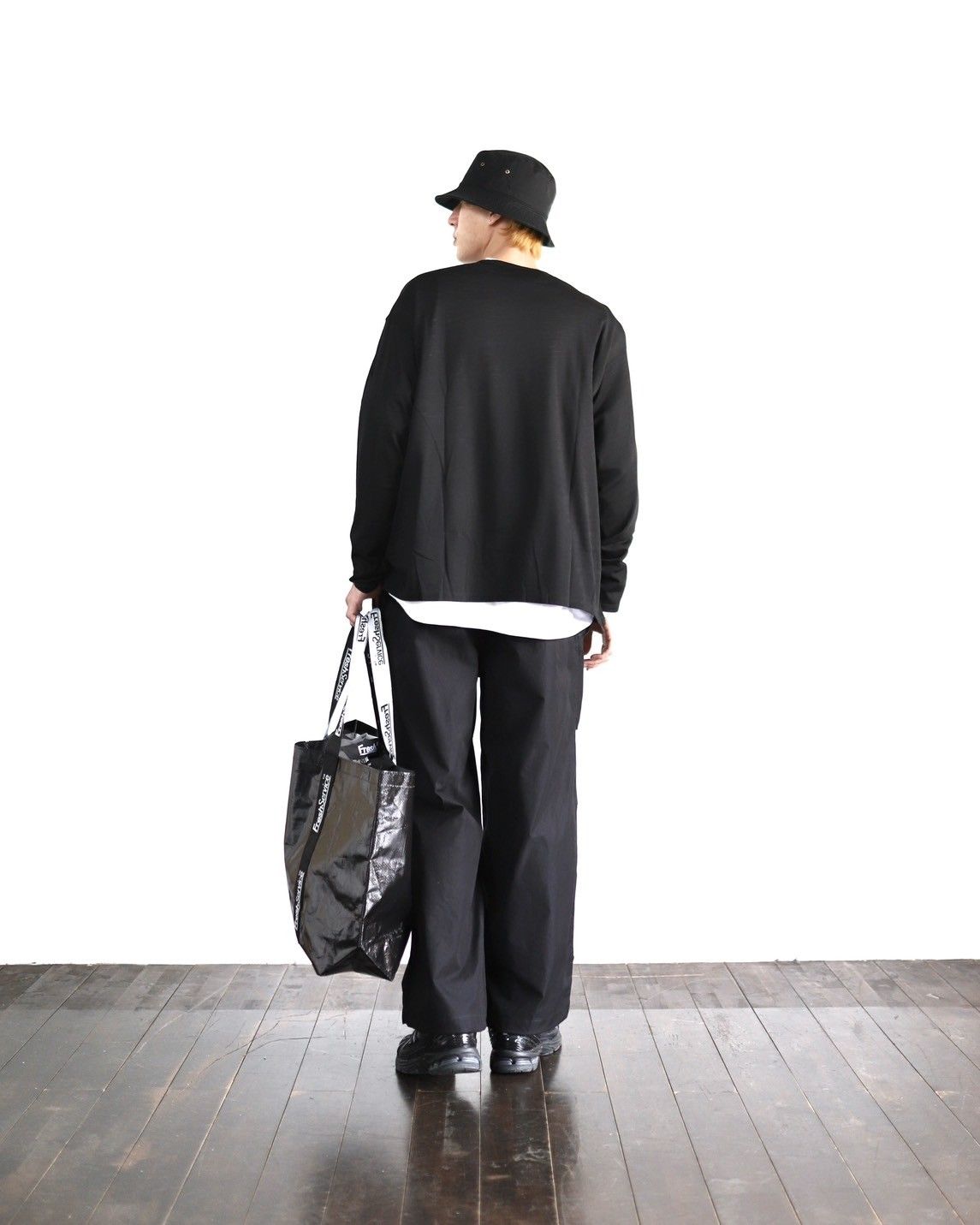 FreshService 24SS WASHABLE WOOL L/S TEE スタイル