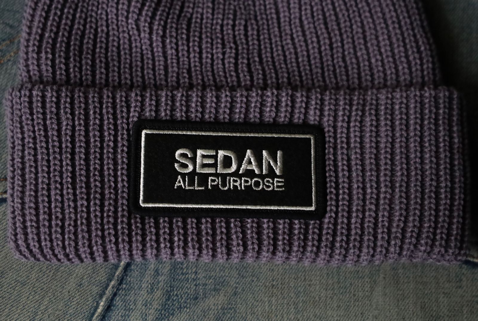 セダンオールパーパス FW24 Maison Logo Beanie(SD24F-CP04) Pigment Plum