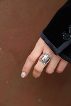 値下げOK XOLO トゥアレグ族 シルバー 角型リング 出切れ 箱付き ショロ