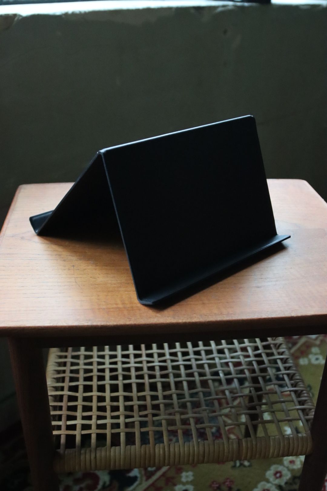 エンダースキーマ  tablet stand(wt-rc-tbs)black