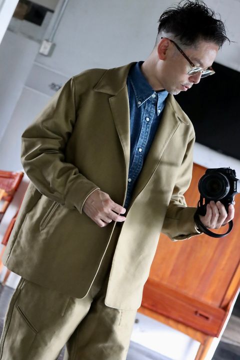 blurhms22FW Work Cardigan Jacket & Utility Back side Trousersスタイル.2022.8.14.