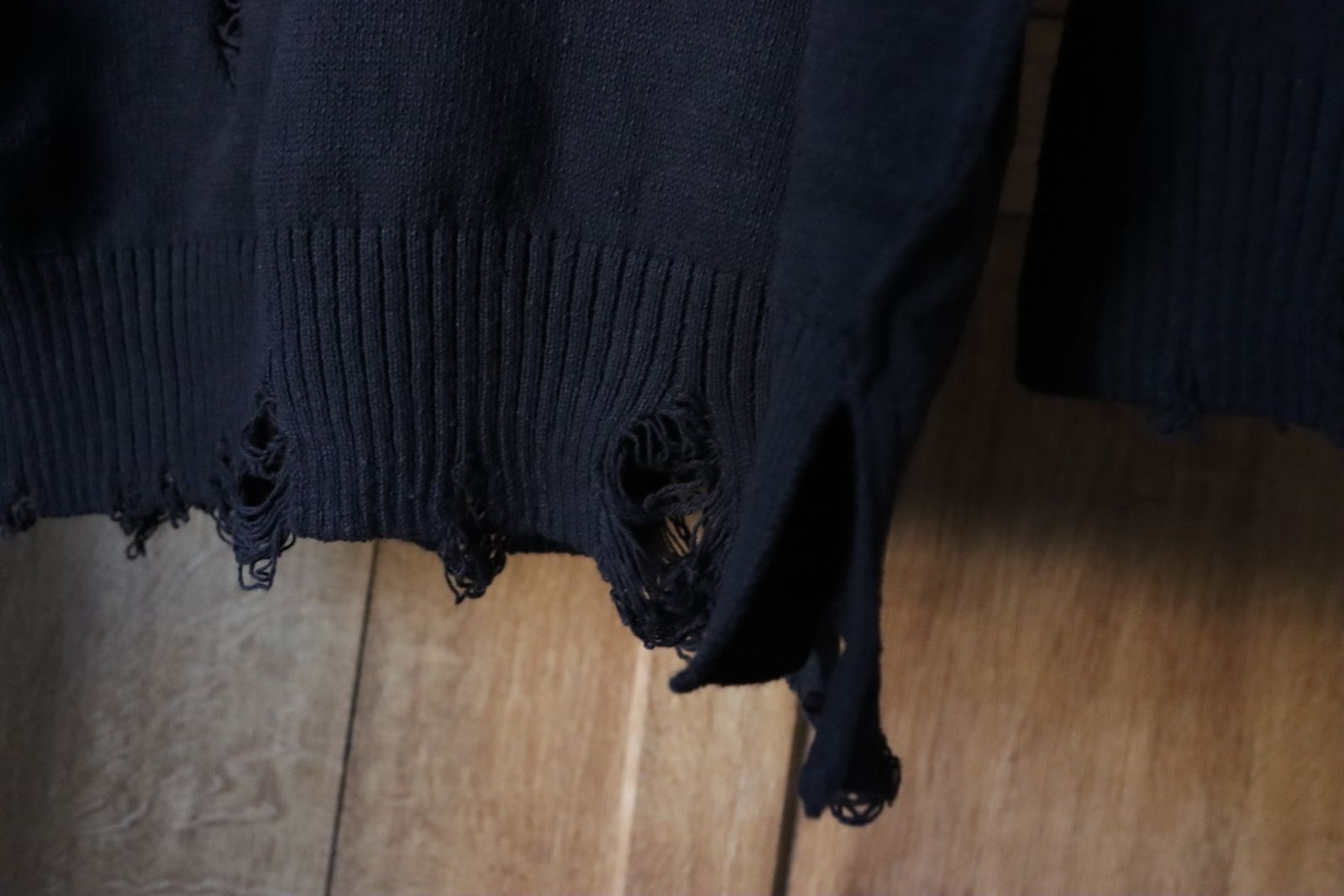 ヨウジヤマモト24SS 7G1P HOLE DESIGN DAMAGED LONG SLEEVE(HS-K16-094-2)BLACK