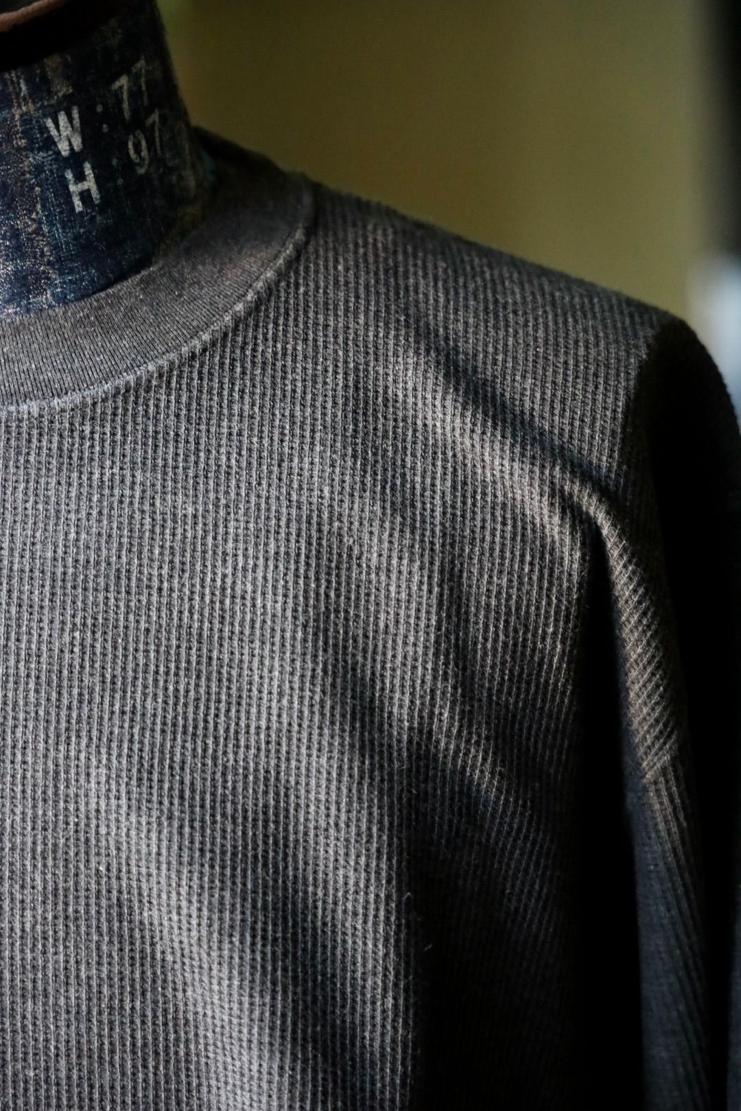 blurhms Mens 25FW Rough&Smooth Thermal P/O(bROOTS24F29F25)HeatherCharcoal☆8月29日(金)新作発売！