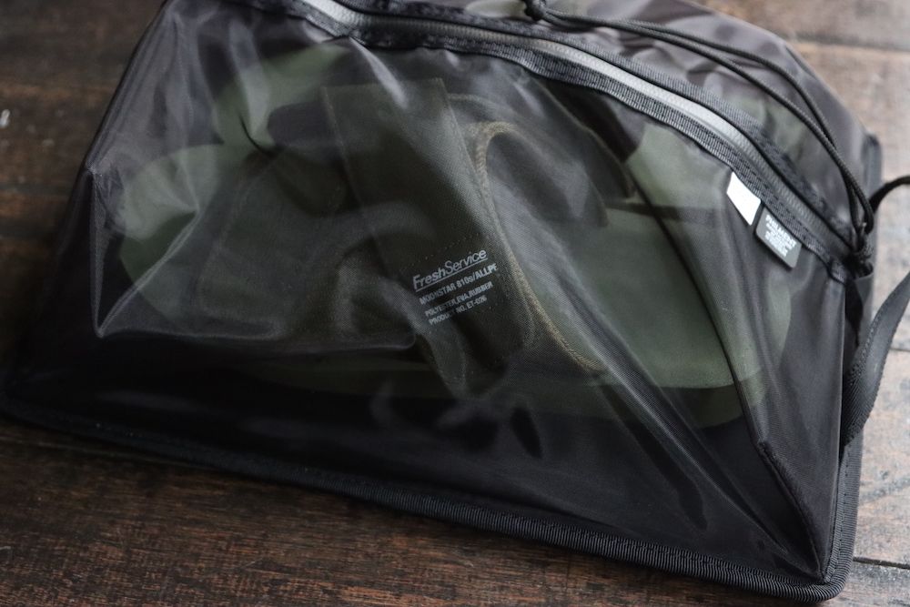 フレッシュサービス PHILMENT × FreshService SNEAKER SLEEVE(FSW-22-AC_130)BLACK