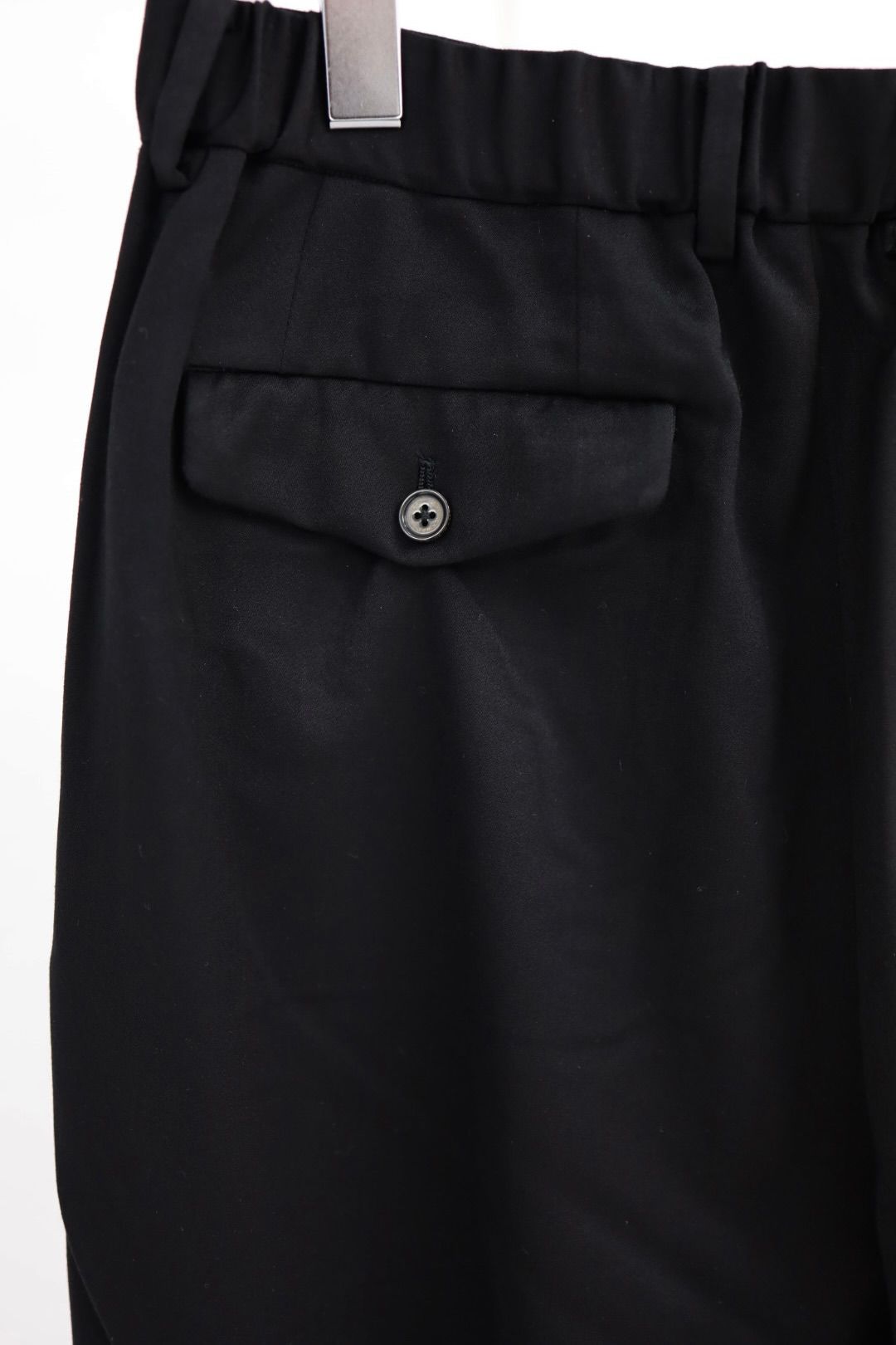 マーカウェア 26SS ワイドトラウザーズ TRIPLE PLEATED WIDE TROUSERS(A26A13PT02C)BLACK☆新作発売！