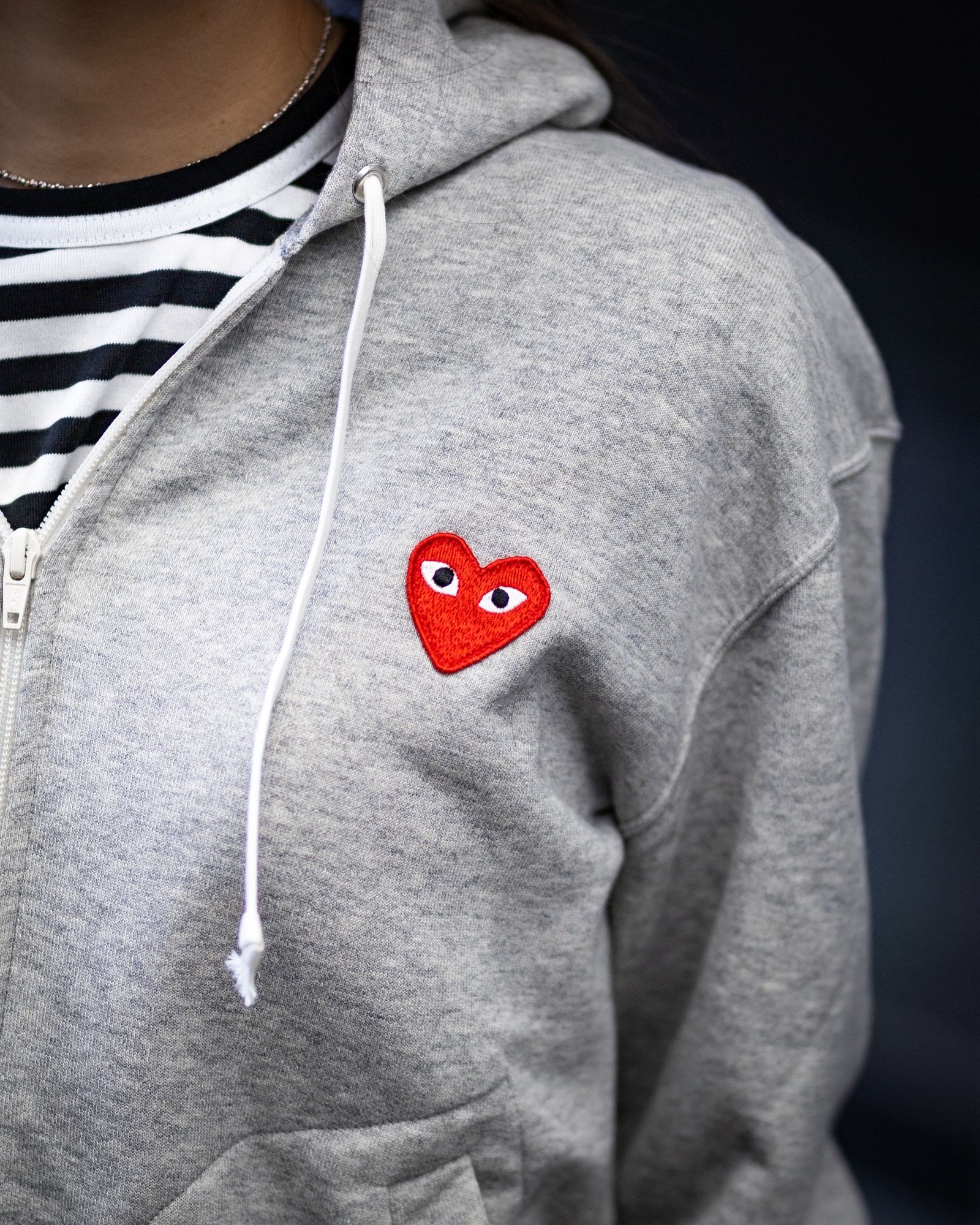 PLAY COMME des GARCONS  ZIP HOODED SWEATSHIRT style.2025.12.13
