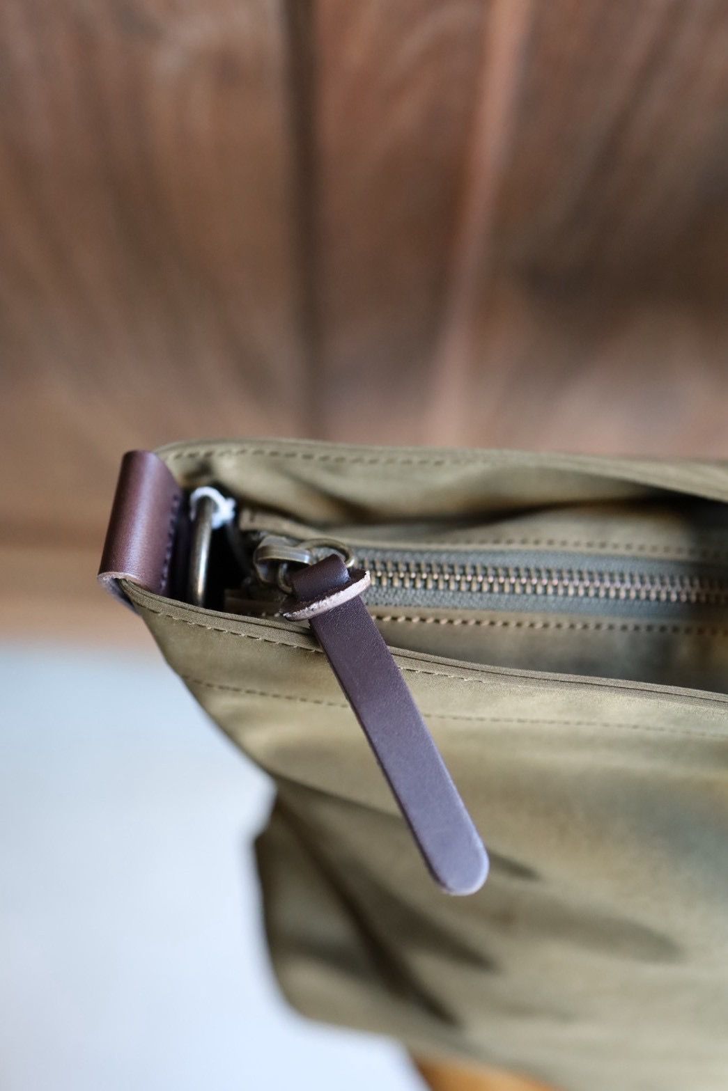 エンダースキーマ バッグ bracket bag(yv-b-brb)khaki☆12月6日(土)発売！