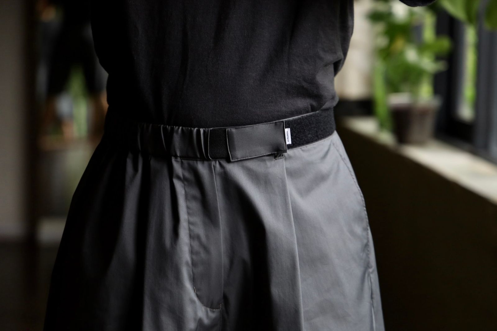 グラフペーパー24SS Solotex Twill Slim Waisted Chef Shorts(GM241-40299B)C.GRAY