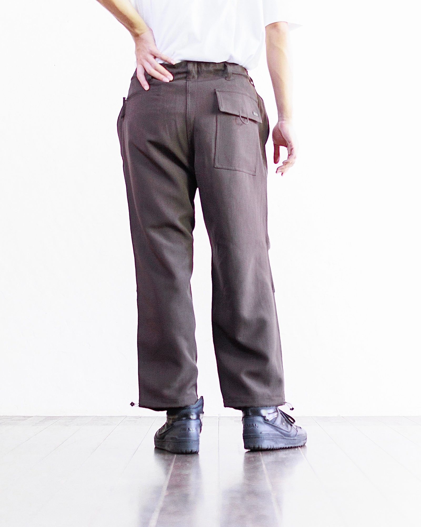 セダンオールパーパス FW24 Tech Wool Over Pant(SD24F-PT03) Chocolate