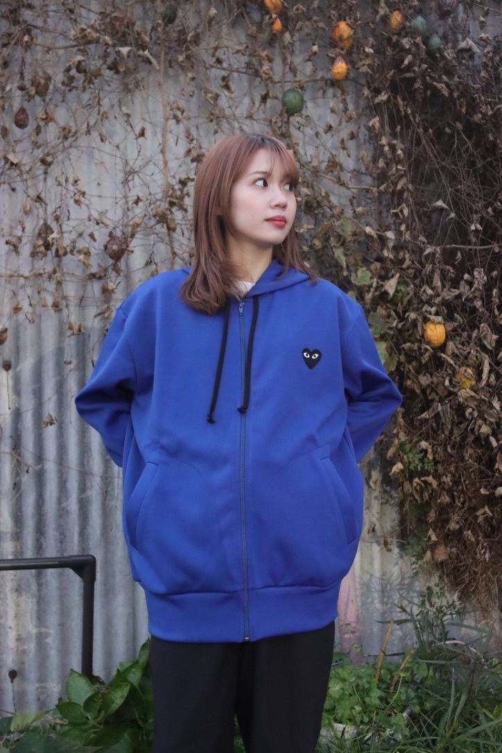 プレイコムデギャルソン ワンポイントパーカー (AX-T254-051)BLUE