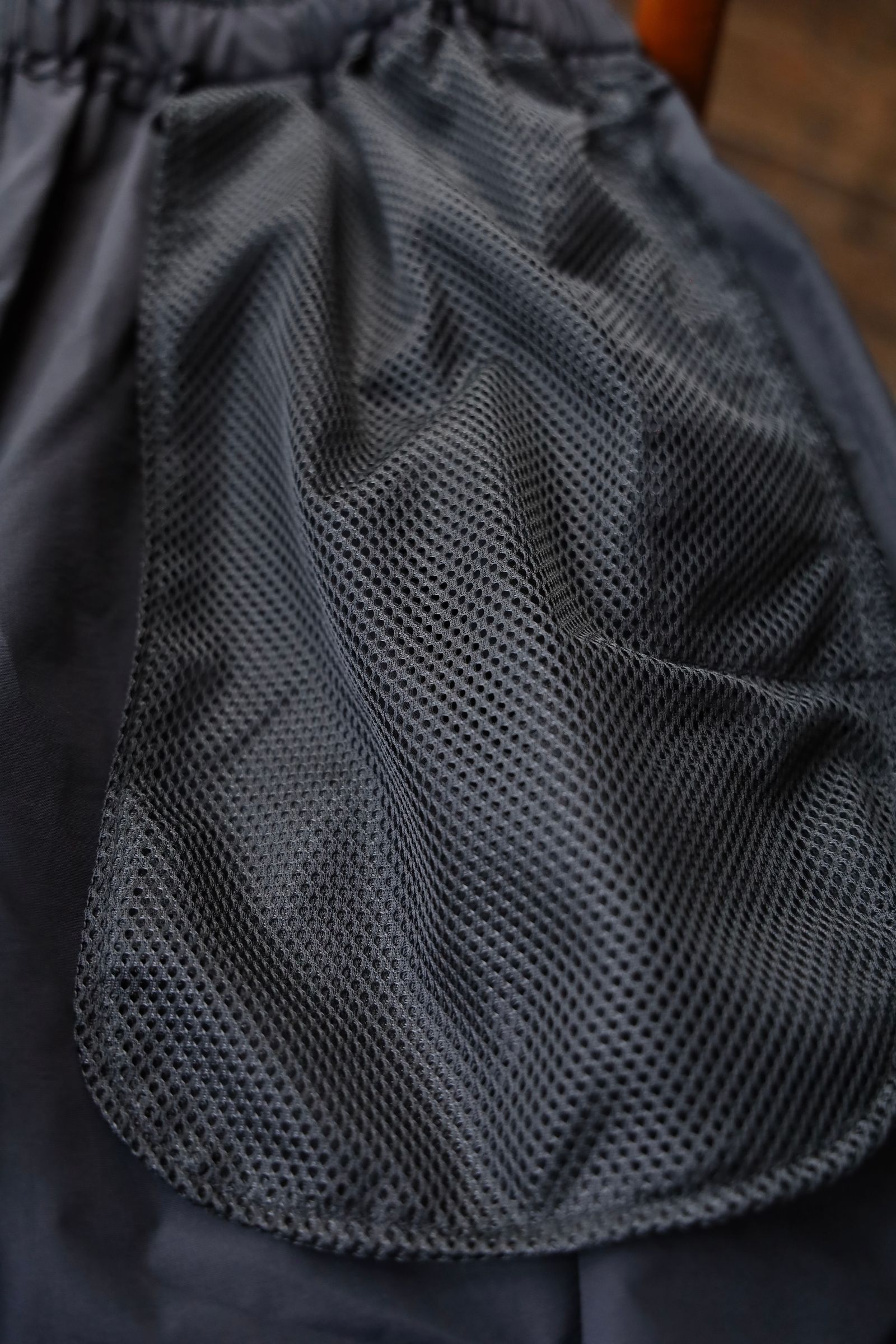 イズネス25SS EZ SHORTS(25SS_27_1007SSPT03)BLACK