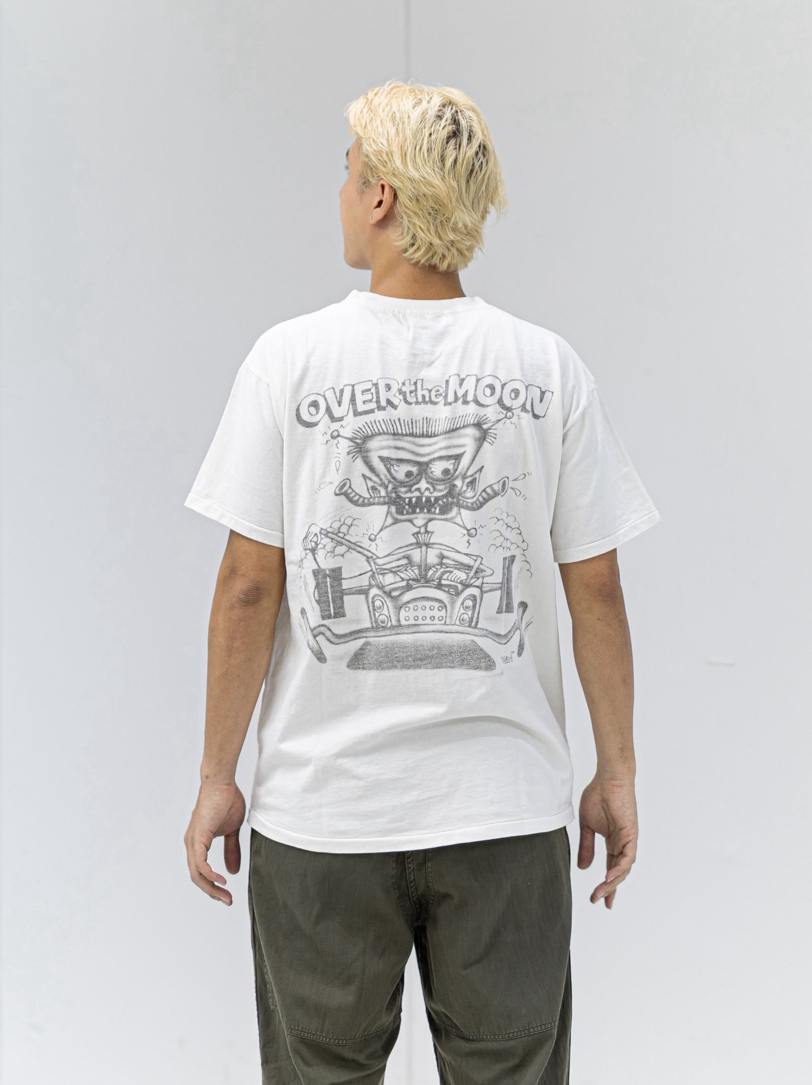 BOWWOW SKETCH DEVIL OVER MOON TEE MARKスタイル