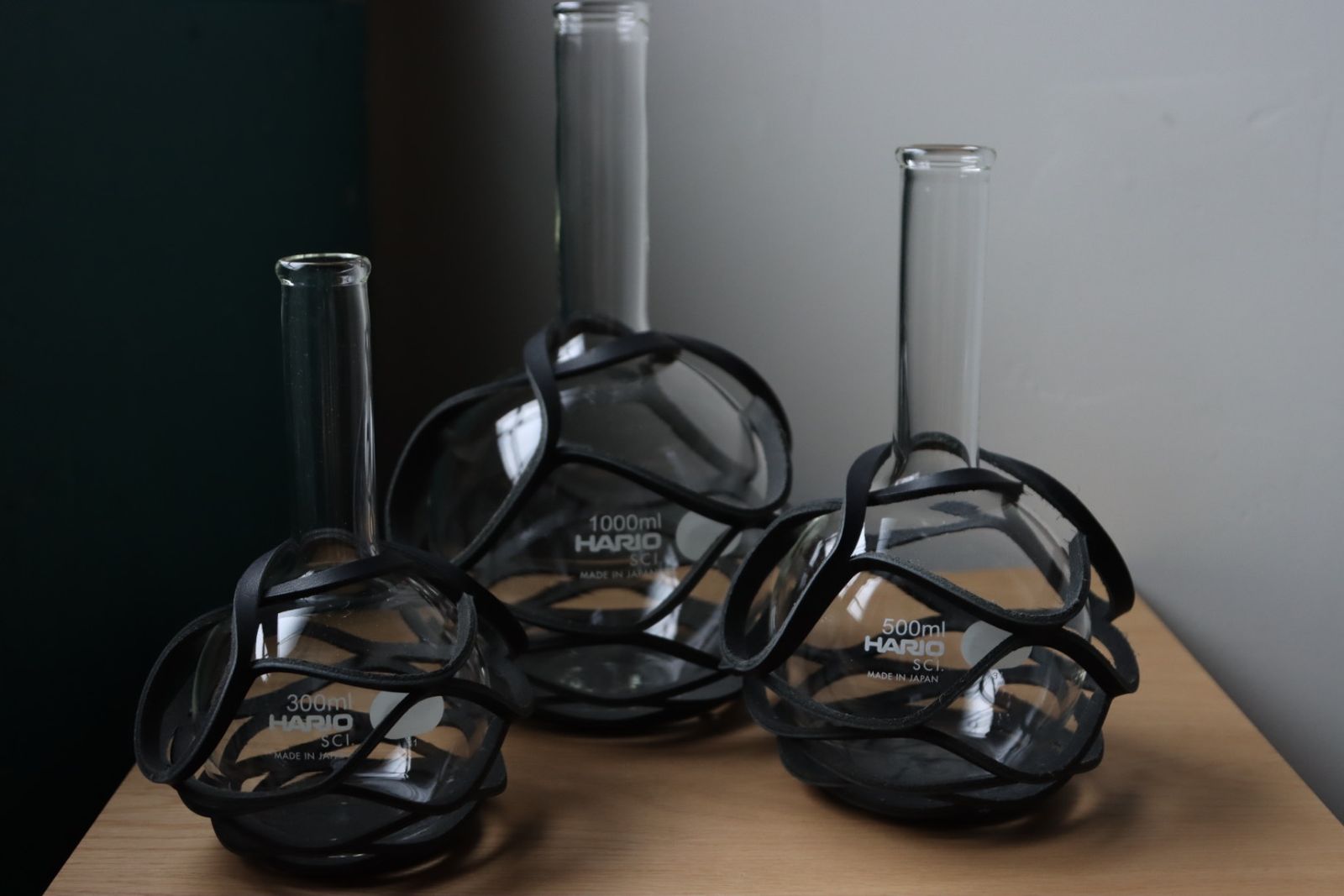 エンダースキーマ 花瓶 Flat-bottom flask 300ml(sv-hf-300)black